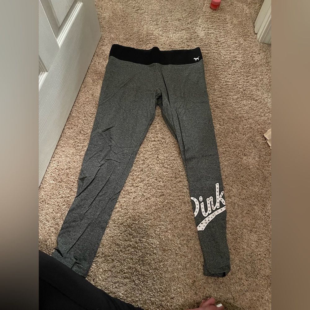 VS Pink leggings